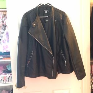 Plus Size Moto-Style Faux Leather Jacket